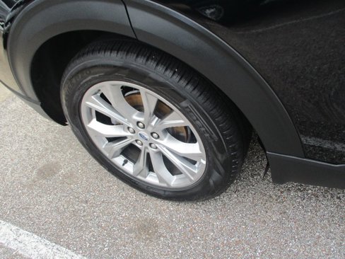 Used 2023 Ford Explorer Limited image 24