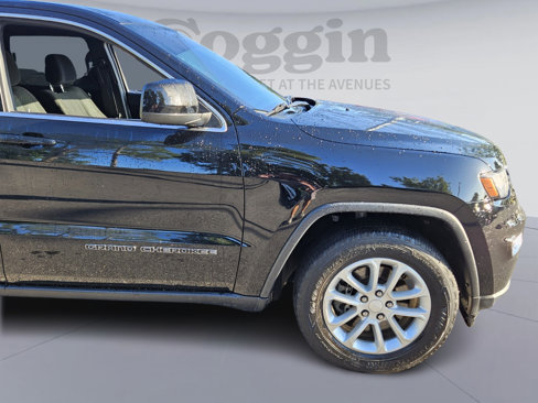 Used 2021 Jeep Grand Cherokee Laredo w/ Security & Convenience Group image 8