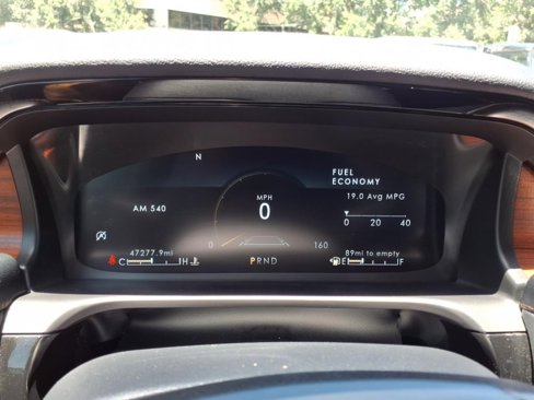 Used 2020 Lincoln Aviator Reserve w/ Equipment Group 202A image 13