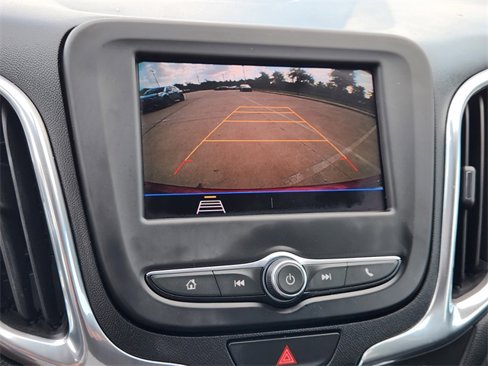 Used 2020 Chevrolet Equinox LT image 25