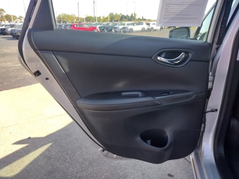 Used 2019 Nissan Sentra S image 18