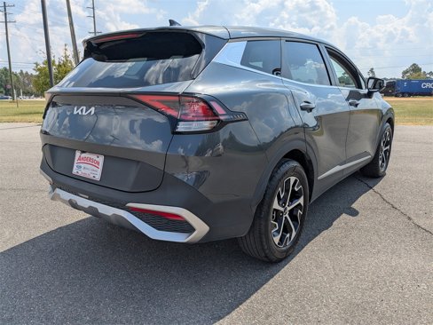 Used 2024 Kia Sportage EX image 4