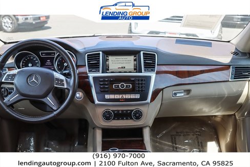 Used 2014 Mercedes-Benz ML 550 4MATIC w/ Premium 1 Package image 11
