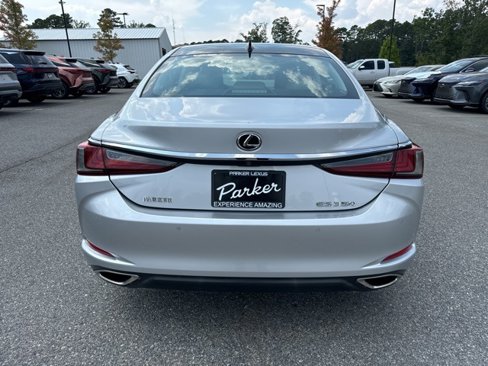 Used 2019 Lexus ES 350 Luxury image 3