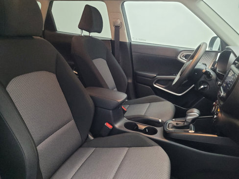 Used 2023 Kia Soul LX w/ LX Technology Package image 21