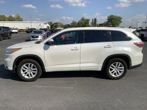 Used 2014 Toyota Highlander LE image 6