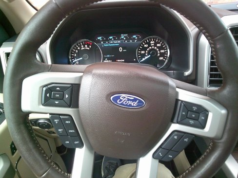 Used 2018 Ford F150 Lariat w/ Equipment Group 502A Luxury image 15