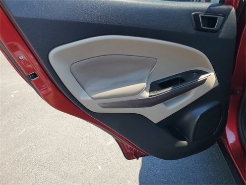 Used 2020 Ford EcoSport SE w/ SE Convenience Package image 14