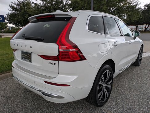 Certified 2022 Volvo XC60 B6 Inscription w/ Advanced Package image 4