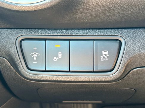 Used 2024 Kia Forte LXS w/ LXS Technology Package image 25