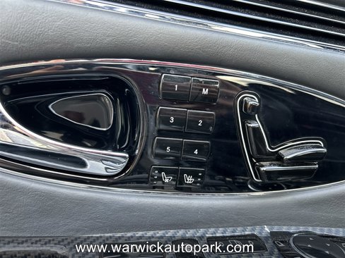 Used 2006 Maybach 57 S image 36