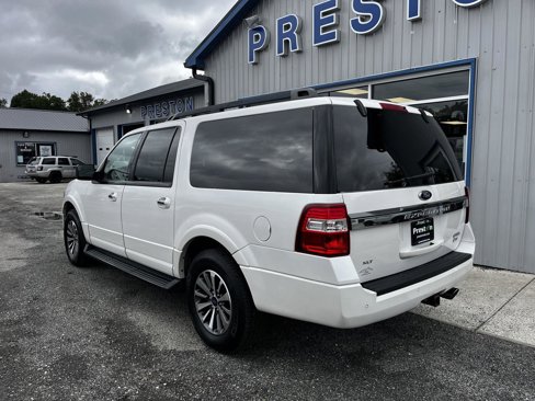 Used 2016 Ford Expedition EL XLT w/ Equipment Group 202A image 4