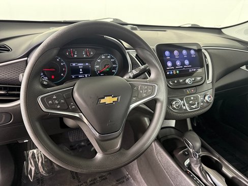 Used 2023 Chevrolet Malibu LS w/ Driver Confidence Package image 22
