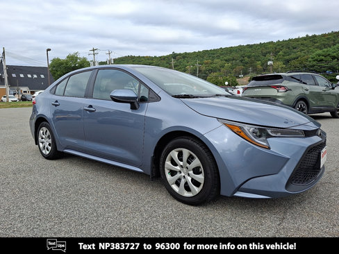 Used 2022 Toyota Corolla LE image 1