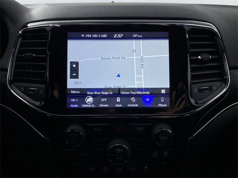Used 2019 Jeep Grand Cherokee Limited image 8