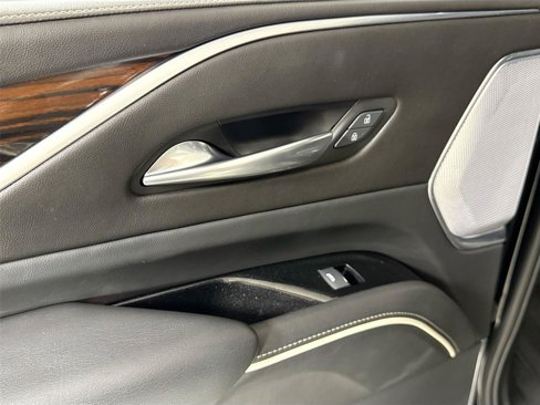 Used 2022 Cadillac Escalade Premium Luxury w/ Performance Package image 25
