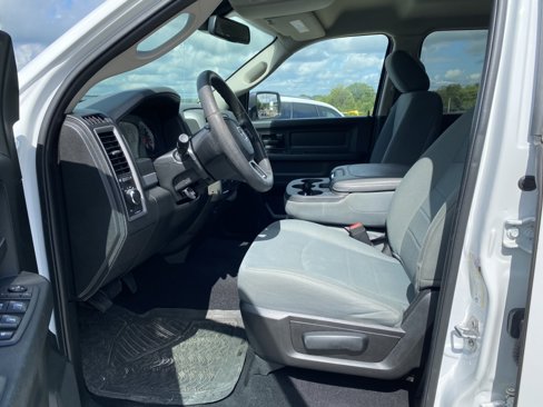 Used 2019 RAM 1500 Tradesman w/ Popular Equipment Group image 9