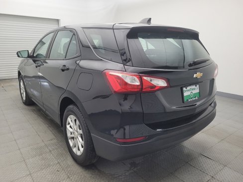 Used 2020 Chevrolet Equinox LS image 5
