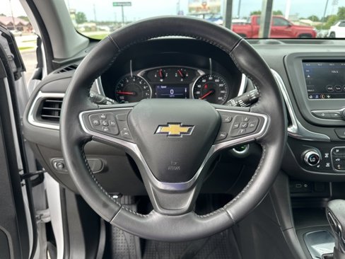 Used 2022 Chevrolet Equinox LT image 18