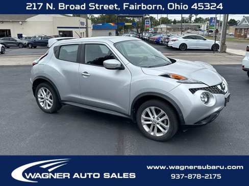 Used 2015 Nissan Juke S image 1