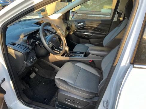 Used 2018 Ford Escape SE image 8