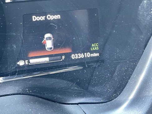 Used 2021 Honda HR-V EX-L image 35