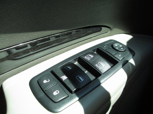 Used 2013 Dodge Durango Crew w/ Trailer Tow Group IV image 26