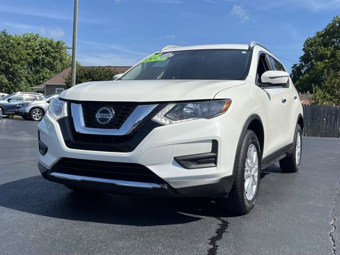 Used 2018 Nissan Rogue SV image 19