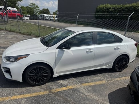 Used 2020 Kia Forte GT image 2