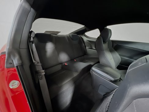 Used 2014 Hyundai Genesis 2.0T image 32