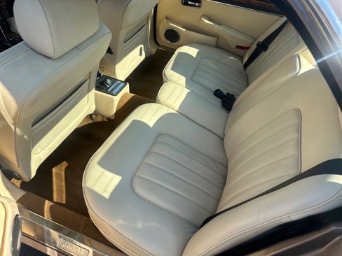 Used 1986 Jaguar XJ Vanden Plas image 18
