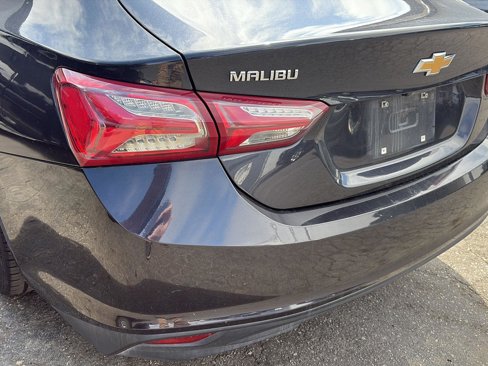 Used 2022 Chevrolet Malibu LT image 27