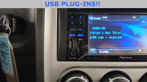 Used 2010 Dodge Challenger SE image 14