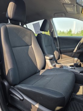Used 2015 Toyota RAV4 LE image 22