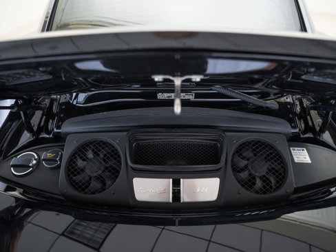 Used 2019 Porsche 911 Turbo S image 32