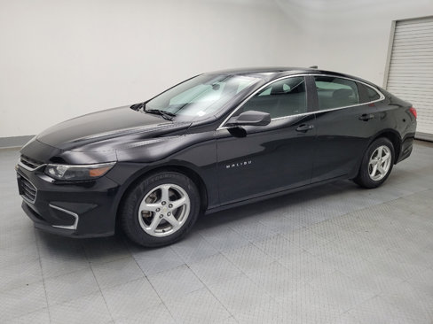 Used 2017 Chevrolet Malibu LS image 2