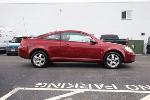 Used 2009 Pontiac G5 w/ My Link Package image 3