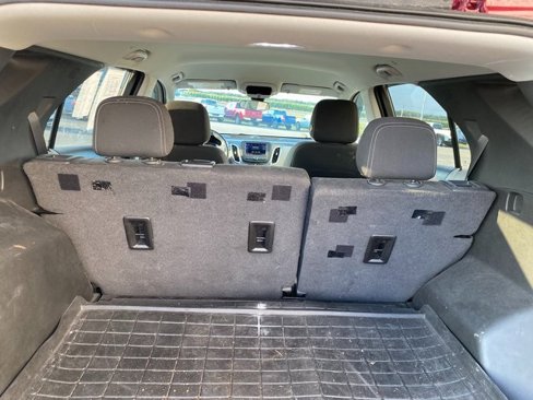 Used 2021 Chevrolet Equinox LT image 9