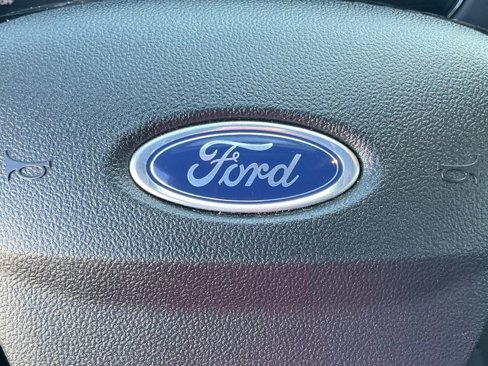 Certified 2022 Ford Escape SE w/ SE Sport Appearance Package image 74