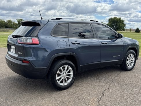 Used 2021 Jeep Cherokee Latitude image 6