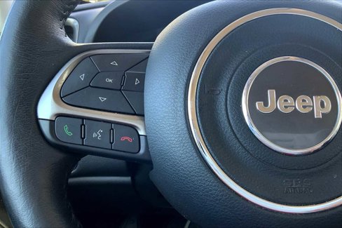 Used 2022 Jeep Renegade Latitude w/ Convenience Group image 23