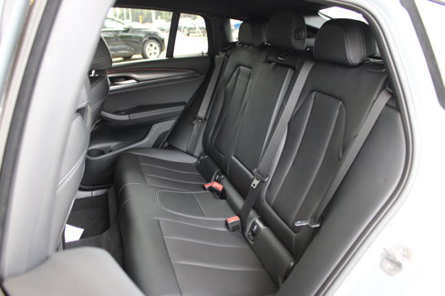 Used 2023 BMW X4 xDrive30i w/ M Sport Package image 25