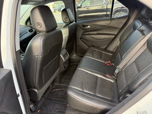 Used 2020 Chevrolet Equinox Premier image 12