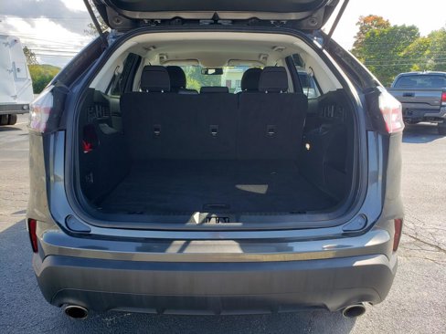 Used 2019 Ford Edge SE image 7