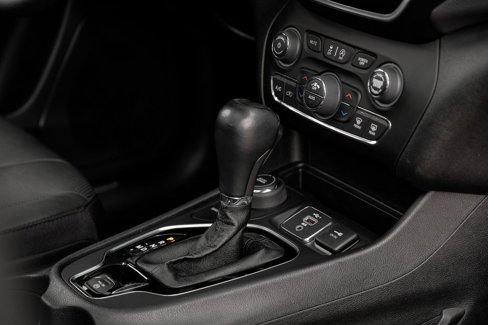 Used 2021 Jeep Cherokee Limited w/ Elite Package image 34