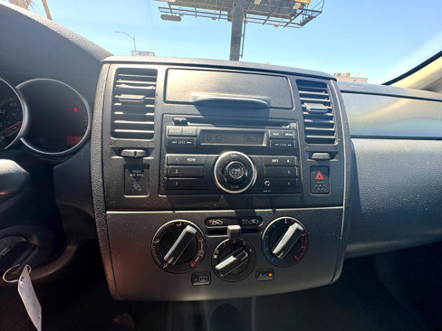 Used 2012 Nissan Versa 1.8 S image 26