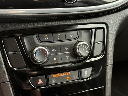 Used 2019 Buick Encore Sport Touring w/ Safety Package image 28