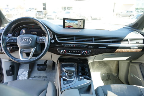 Used 2019 Audi Q7 3.0T Prestige image 28