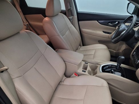 Used 2016 Nissan Rogue SL image 21
