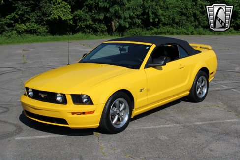 Used 2006 Ford Mustang GT image 23